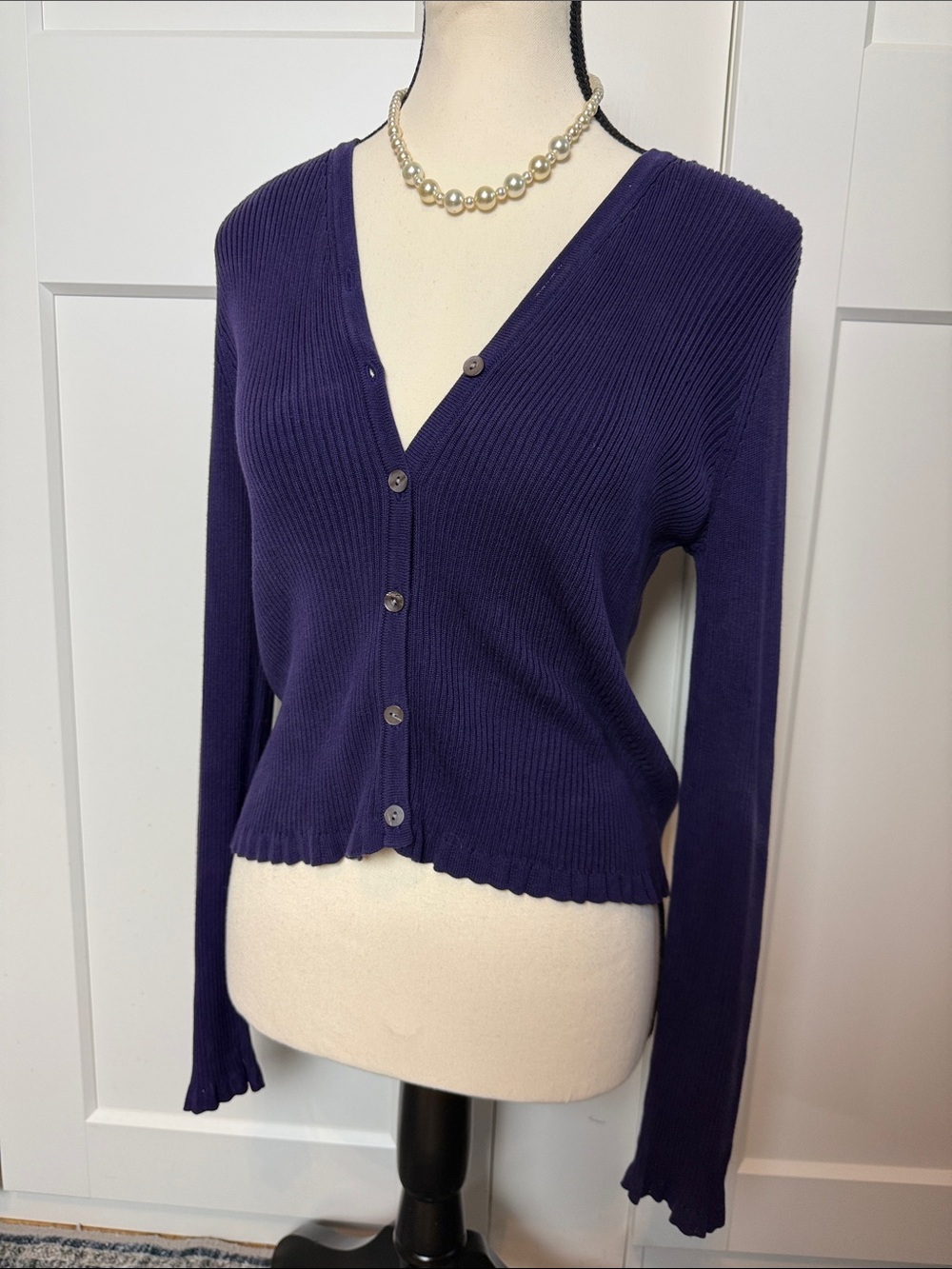 Vintage The Limited 100% silk button down ribbed cardigan ruffle edge small